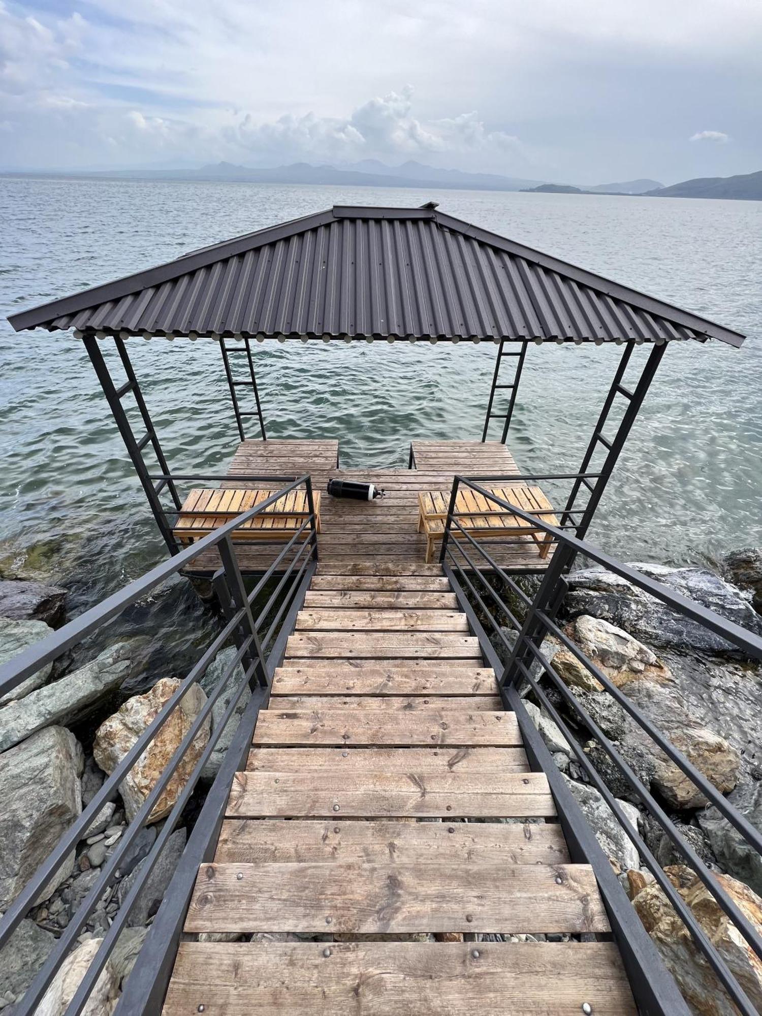 Altitude 1900 Dive Resort - Sevan Lake Chambarak Eksteriør bilde