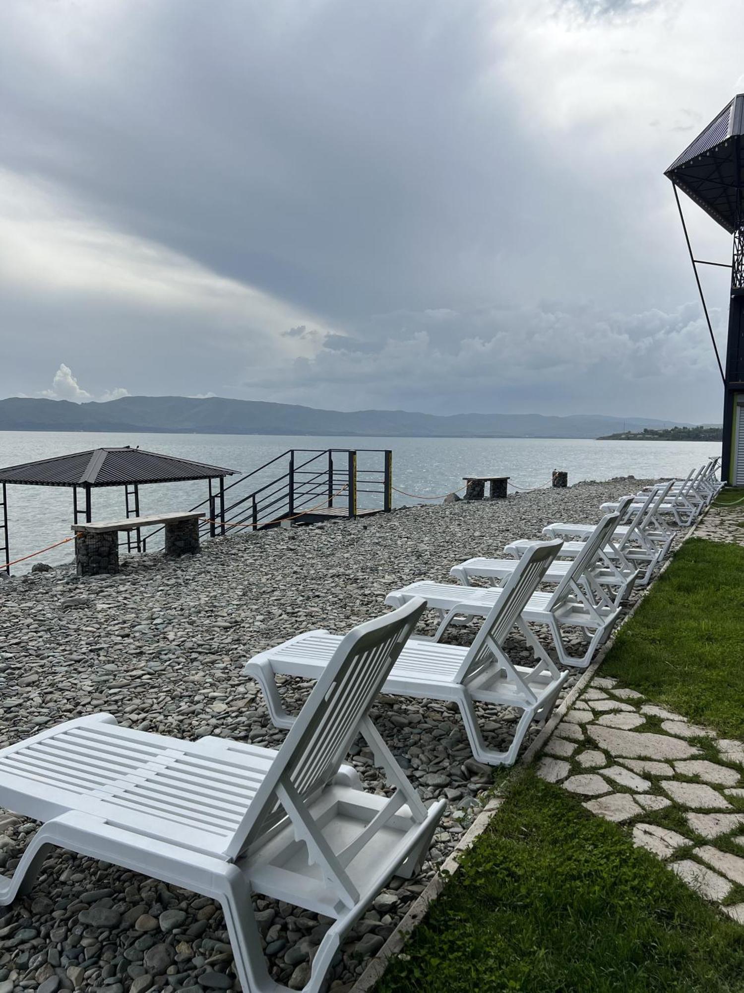 Altitude 1900 Dive Resort - Sevan Lake Chambarak Eksteriør bilde